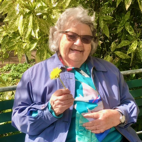 Loni Niederer-Nelken (1928–2023)